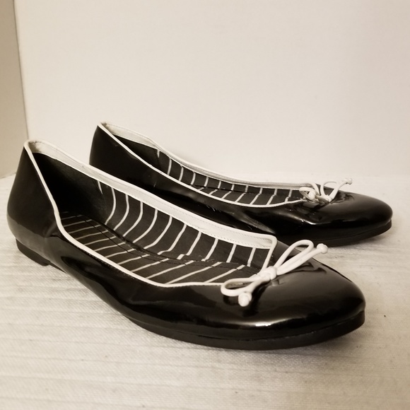 Chaps Black and White Bow Ballet Flats Sz 8 - Picture 5 of 7